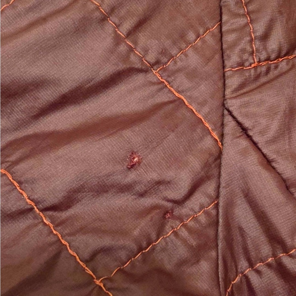 Patagonia Women's Burgundy Puffer Jacket medium - Picture 8 of 8
